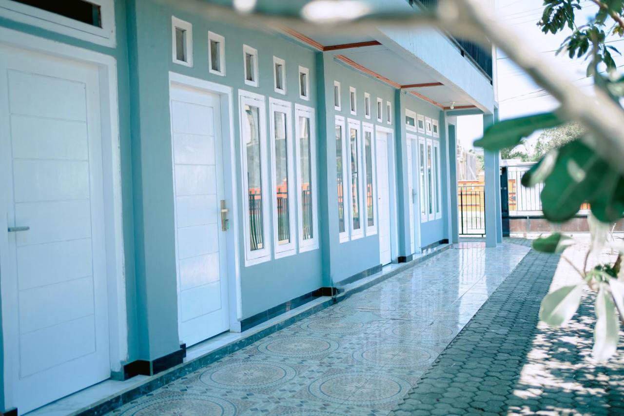 Getrudis Guesthouse Labuan Bajo Buitenkant foto